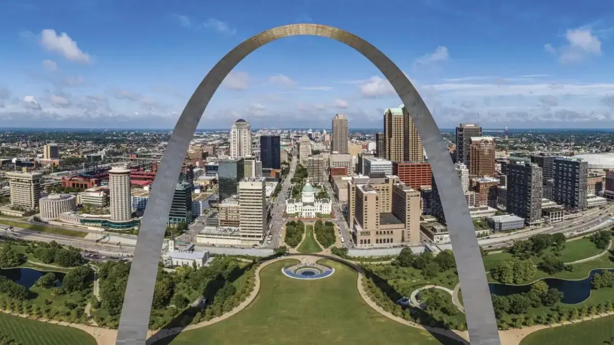 Car Shipping From and To St. Louis Missouri