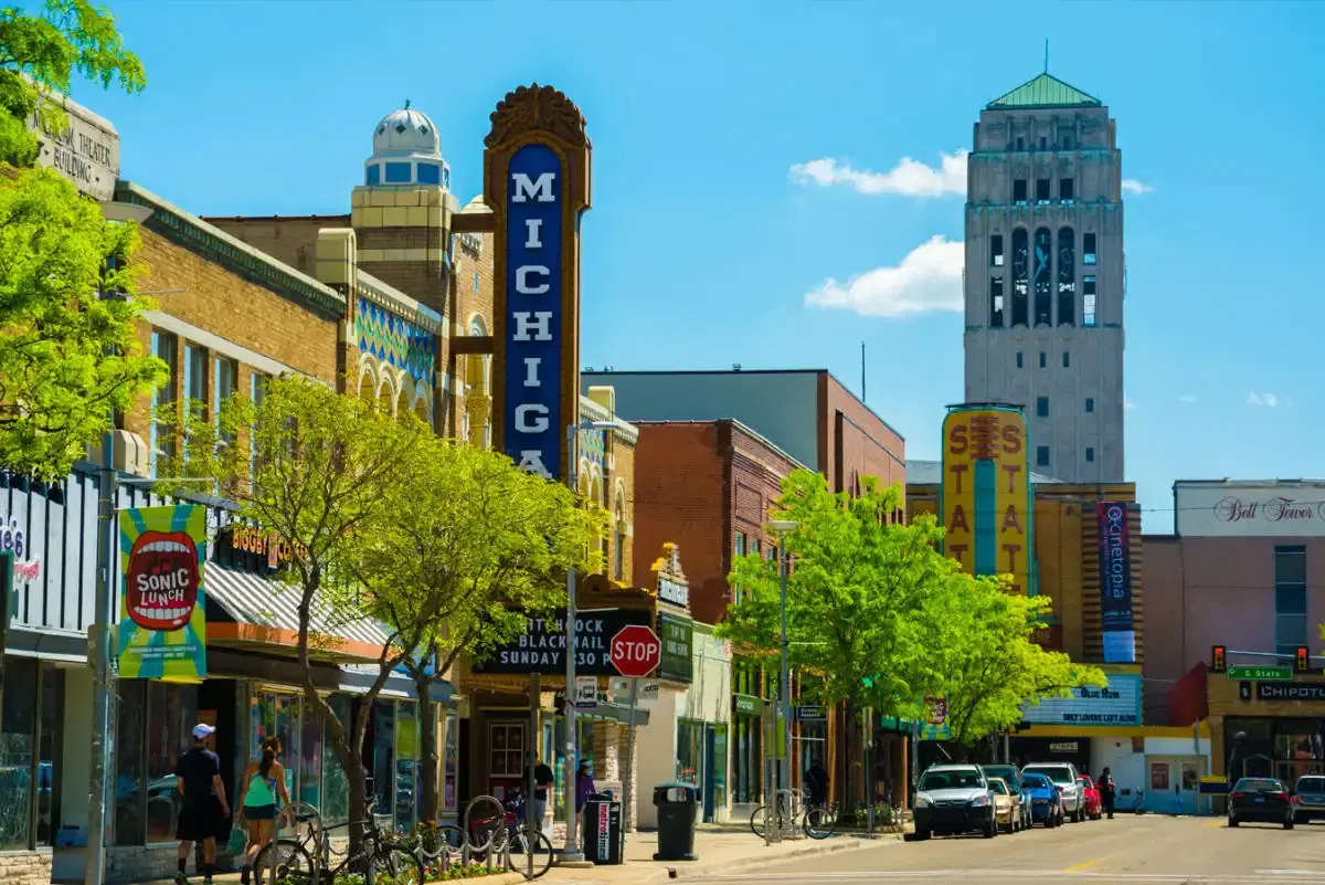 Car Shipping From and To Ann Arbor Michigan