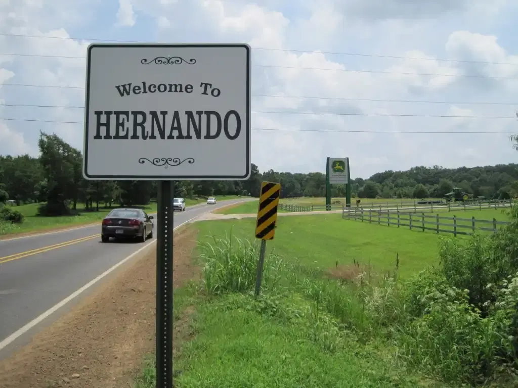 Car Shipping From and To Hernando Mississippi