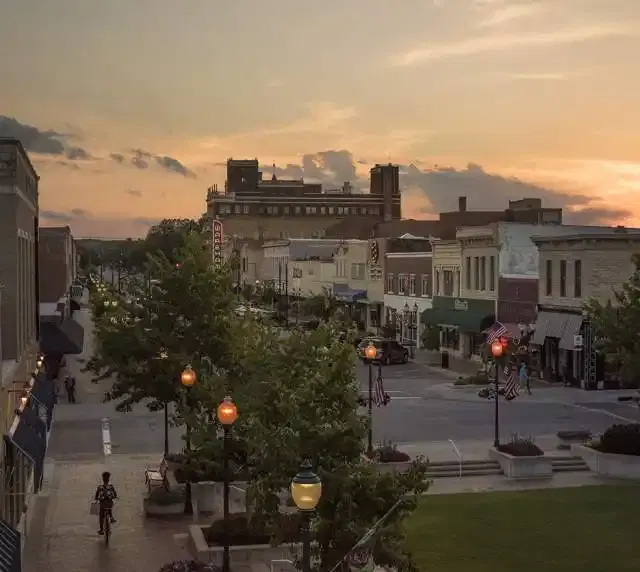 Car Shipping From and To Manhattan Kansas
