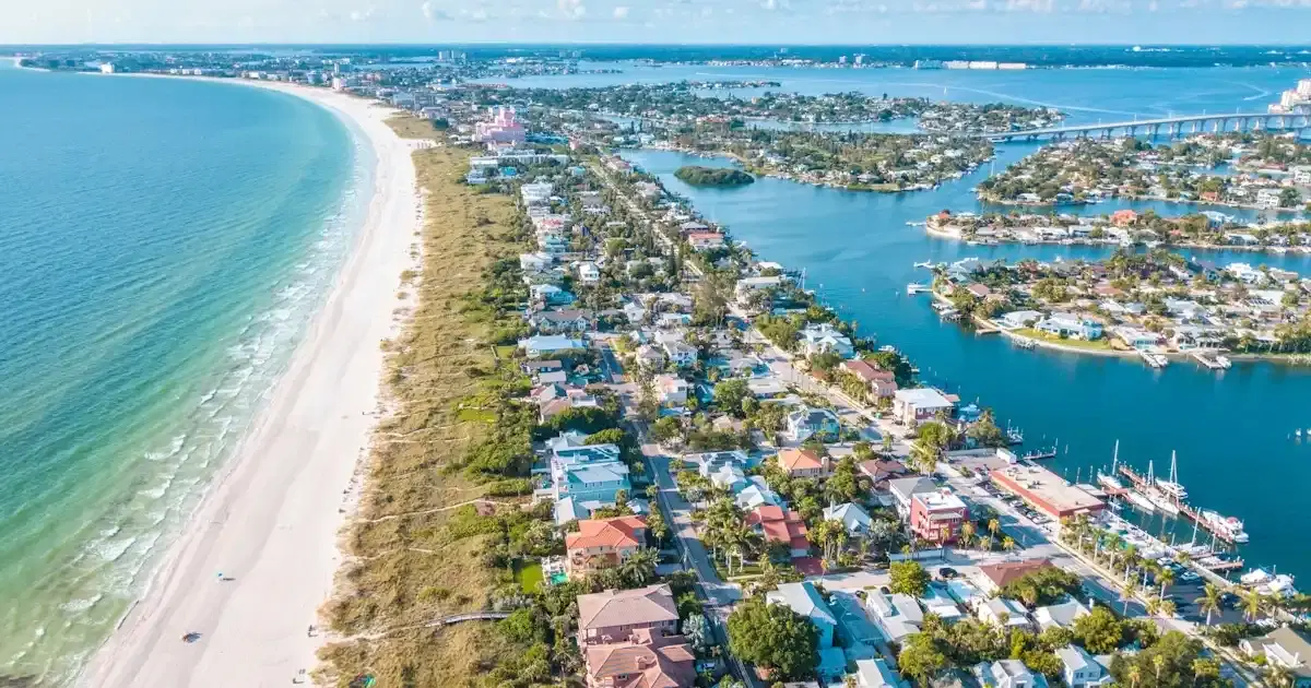 Car Shipping From and To St. Petersburg Florida