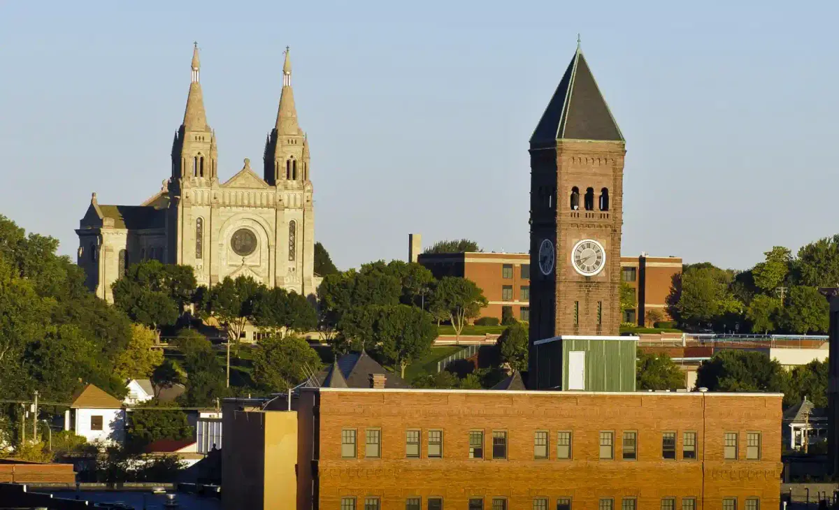 Car Shipping From and To Sioux Falls South Dakota