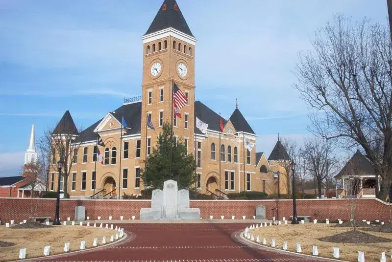 Car Shipping From and To Benton Arkansas
