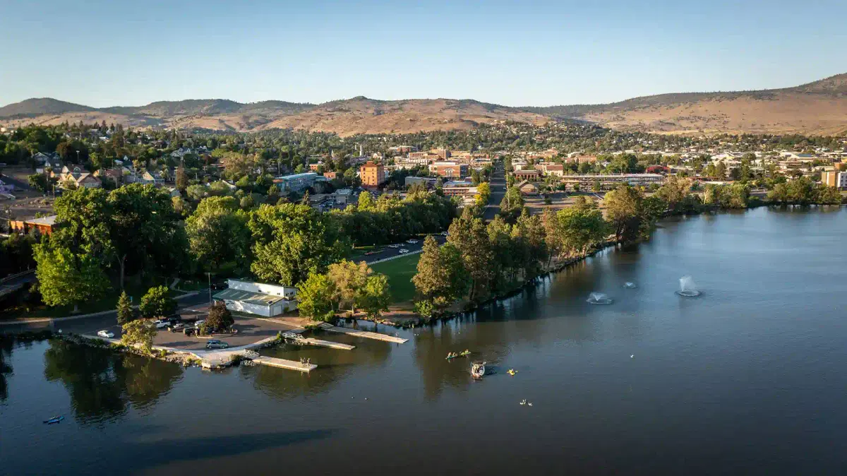Car Shipping From and To Klamath Oregon