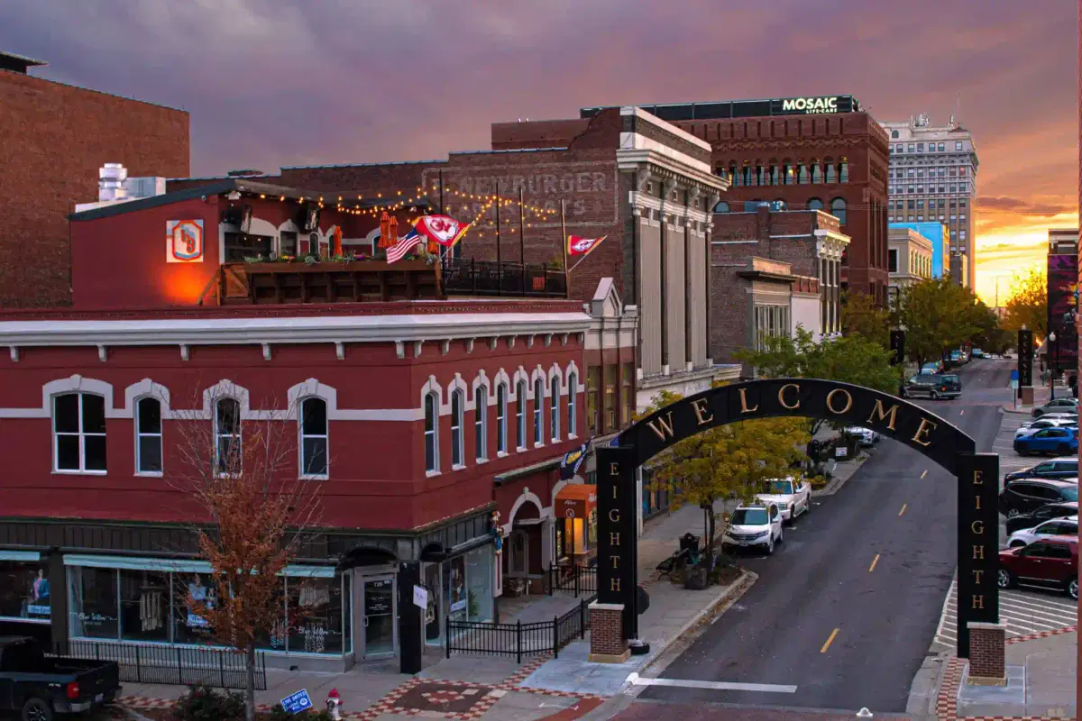 Car Shipping From and To St. Joseph Missouri