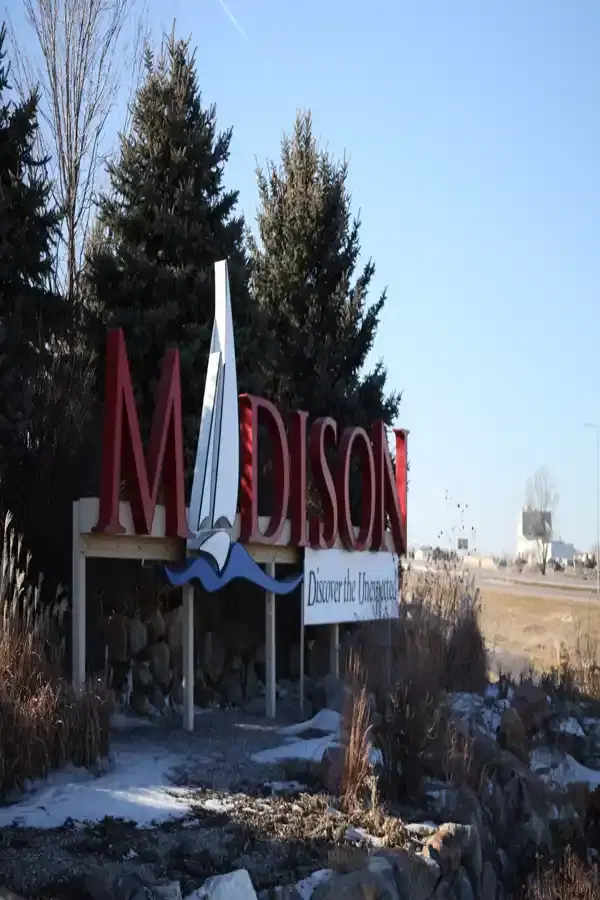 Car Shipping From and To Madison South Dakota